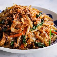 CHINESE STALL-Stir Fry Mee Tai Bak W Minced Meat