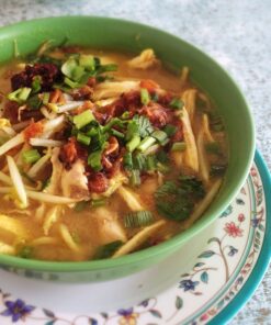 Live Station: Mee Soto